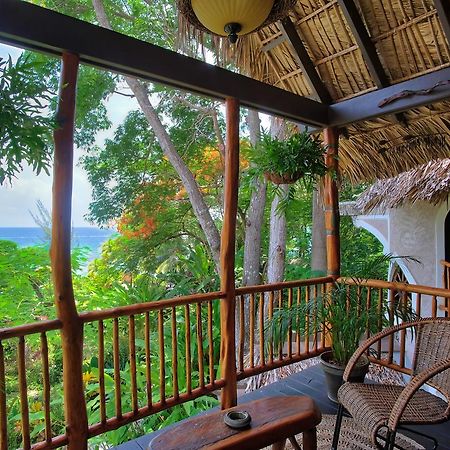 Hermosa Cove Villa Resort & Suites Очо-Риос Экстерьер фото