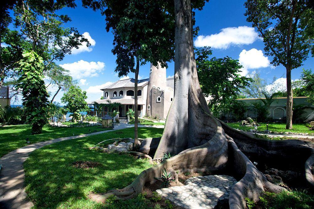 Hermosa Cove Villa Resort & Suites Очо-Риос Экстерьер фото