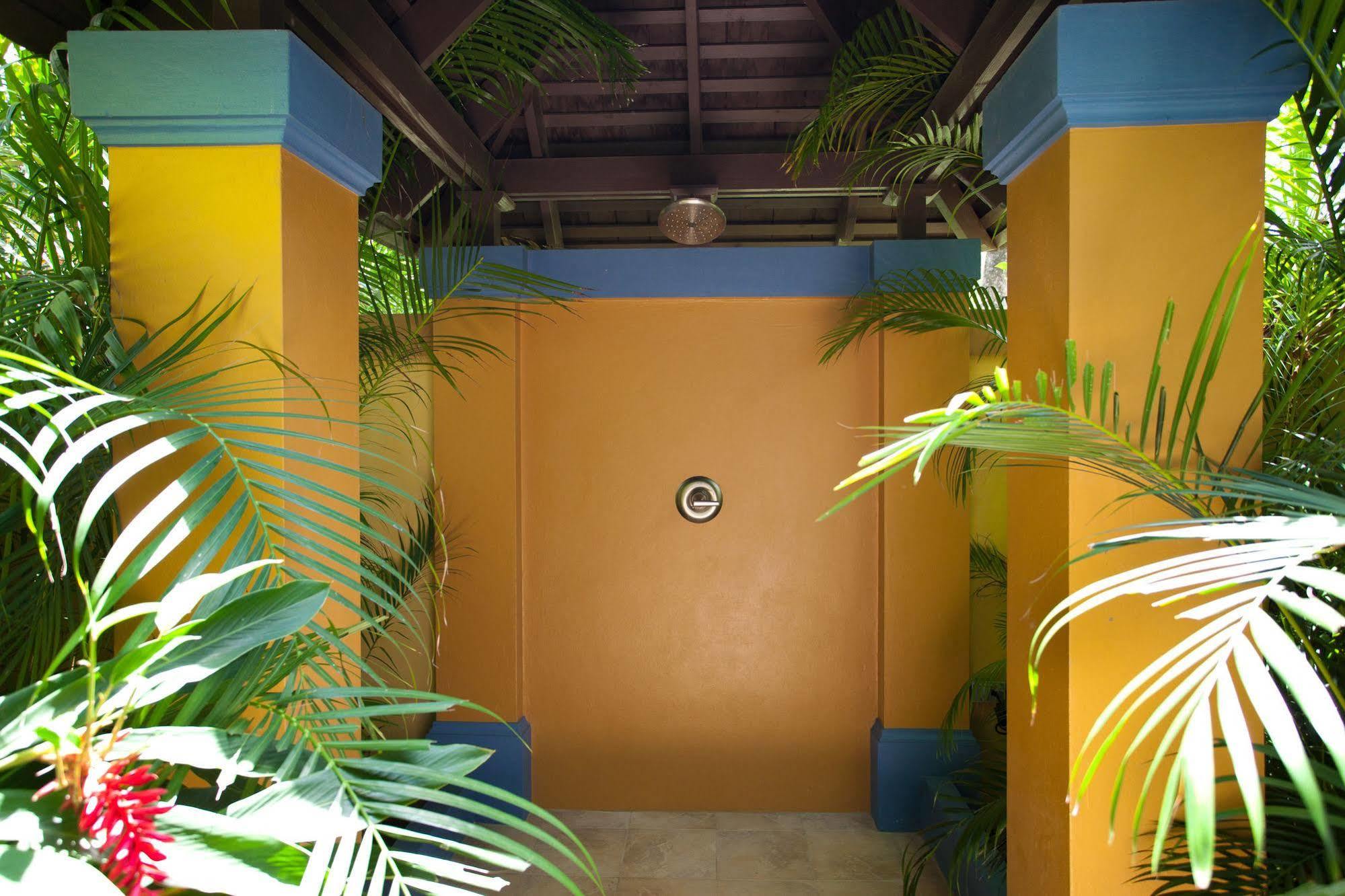Hermosa Cove Villa Resort & Suites Очо-Риос Экстерьер фото